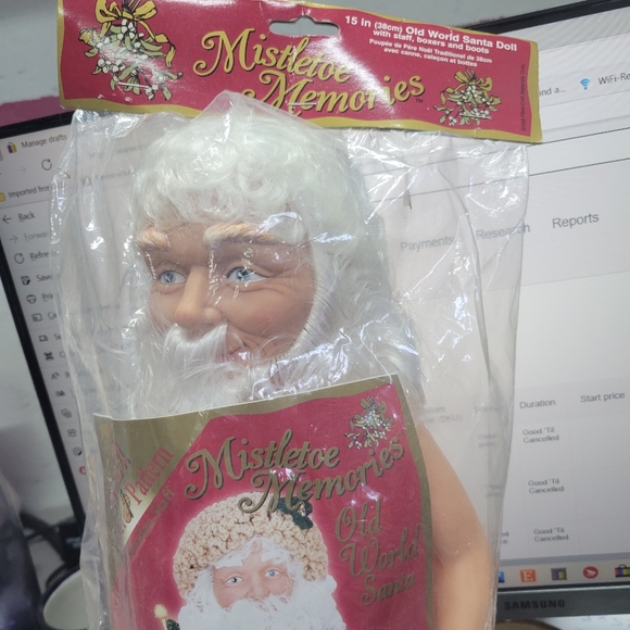 Vintage mistletoe 15" Santa kit crochet. - Picture 4 of 7